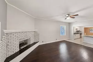 912 W Belt Line Rd, Cedar Hill, TX 75104 - Photo 17