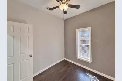 912 W Belt Line Road, Cedar Hill, TX 75104 - Photo 11
