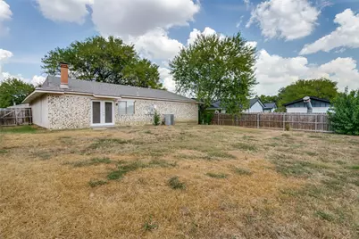 1210 Brook Hill Lane, Arlington, TX 76014 - Photo 21