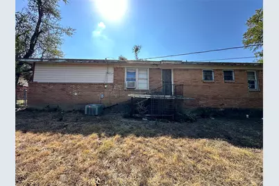 2121 Kingsdale Drive, Fort Worth, TX 76119 - Photo 25