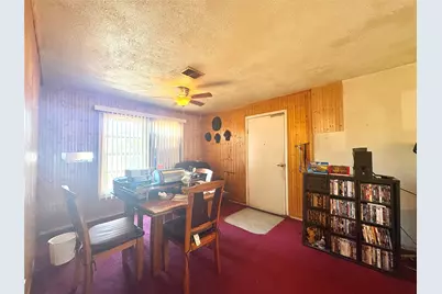 2121 Kingsdale Drive, Fort Worth, TX 76119 - Photo 7