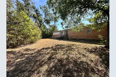 2121 Kingsdale Drive, Fort Worth, TX 76119 - Photo 27