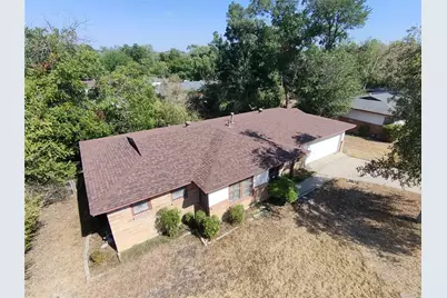 2121 Kingsdale Drive, Fort Worth, TX 76119 - Photo 23