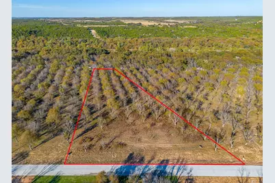 3030 E Landings N, Granbury, TX 76049 - Photo 1