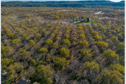 3030 E Landings N, Granbury, TX 76049 - Photo 9