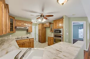 3917 Garden Grove Ln, Abilene, TX 79606 - Photo 5
