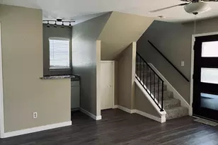 5602 Marina Dr, Garland, TX 75043 - Photo 3