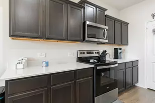 884 Jett Dr, Ferris, TX 75125 - Photo 13