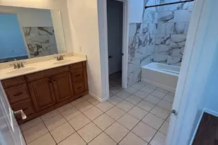 320 Woodgrove Dr, Little Elm, TX 75068 - Photo 7