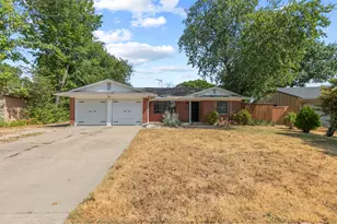 1306 N Floyd Rd, Richardson, TX 75080 - Photo 1