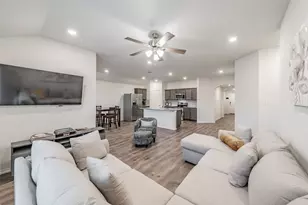 716 Alton Dr, Aubrey, TX 76227 - Photo 19