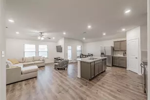 716 Alton Dr, Aubrey, TX 76227 - Photo 9