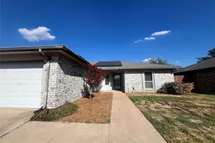 7808 Mallard Ln, Watauga, TX 76148 - Photo 3
