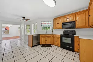 173 Graves Cir, Pottsboro, TX 75076 - Photo 11