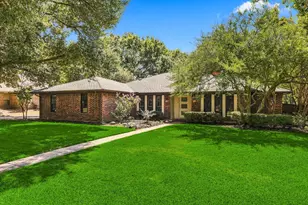 541 Briarglen Dr, Coppell, TX 75019 - Photo 1