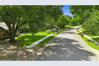 541 Briarglen Drive, Coppell, TX 75019 - Photo 3