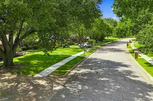 541 Briarglen Dr, Coppell, TX 75019 - Photo 3
