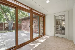 541 Briarglen Dr, Coppell, TX 75019 - Photo 33