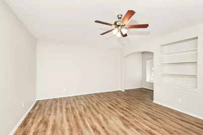144 Creek Cove Drive, Dallas, TX 75217 - Photo 5