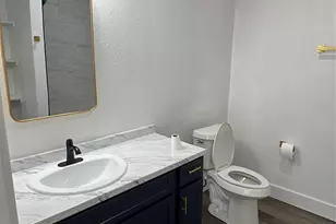 2102 E Overton Rd, Dallas, TX 75216 - Photo 5