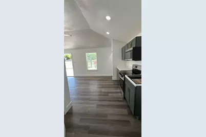2102 E Overton Road #B, Dallas, TX 75216 - Photo 3