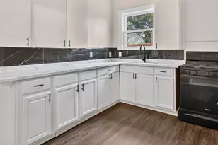 2625 Canton Dr, Fort Worth, TX 76112 - Photo 3