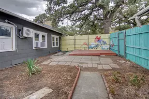 2625 Canton Dr, Fort Worth, TX 76112 - Photo 23