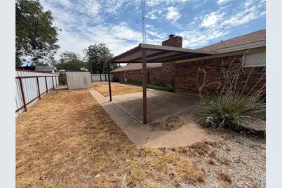 408 W Morris Street, Seymour, TX 76380 - Photo 27