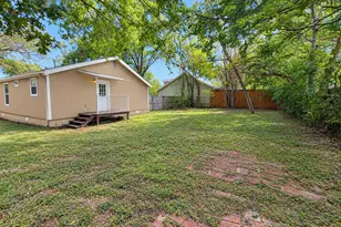 1203 N College St, McKinney, TX 75069 - Photo 11