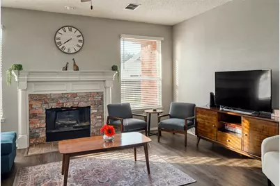 1424 Sunswept Terrace, Lewisville, TX 75077 - Photo 5