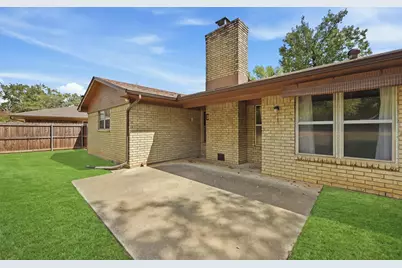 2403 Caprice Avenue, Denison, TX 75020 - Photo 33