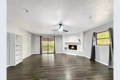4331 Kolloch Drive, Dallas, TX 75216 - Photo 3