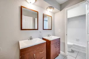 811 Skillman St, Dallas, TX 75214 - Photo 7