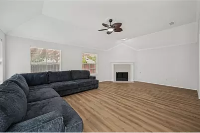 9109 Azinger Drive, Plano, TX 75025 - Photo 15