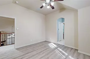 4903 Barn Owl Tr, Grand Prairie, TX 75052 - Photo 33