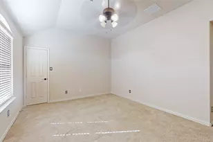 4903 Barn Owl Tr, Grand Prairie, TX 75052 - Photo 31