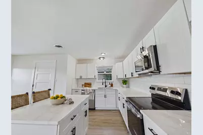 6405 Seco Boulevard, Dallas, TX 75217 - Photo 9