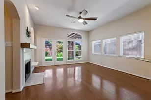 1740 Glenlivet Dr, Dallas, TX 75218 - Photo 13