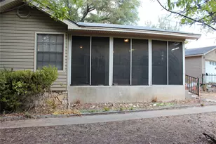 2804 Maplewood St, Granbury, TX 76048 - Photo 29