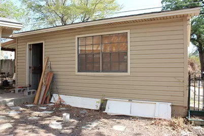 2804 Maplewood Street, Granbury, TX 76048 - Photo 17