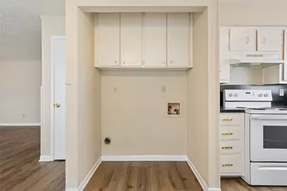 100 E Gruver Circle #102, Hewitt, TX 76643 - Photo 15