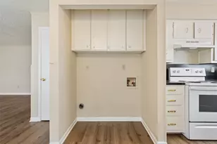 100 E Gruver Circle, Hewitt, TX 76643 - Photo 15