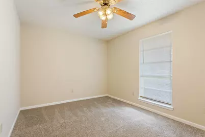100 E Gruver Circle #102, Hewitt, TX 76643 - Photo 11