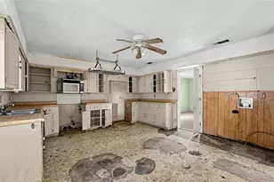 1611 Shepherd Ln, Dallas, TX 75253 - Photo 9