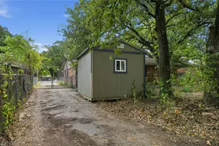 1611 Shepherd Ln, Dallas, TX 75253 - Photo 27