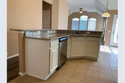 6705 Misty Hollow Drive, Plano, TX 75024 - Photo 11