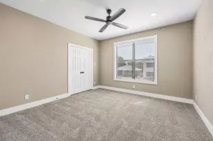 3889 Davila Dr, Dallas, TX 75220 - Photo 29