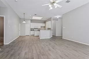 1610 Redwood Dr, Corinth, TX 76210 - Photo 7