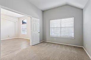 1610 Redwood Dr, Corinth, TX 76210 - Photo 5