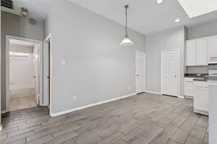 1610 Redwood Dr, Corinth, TX 76210 - Photo 13